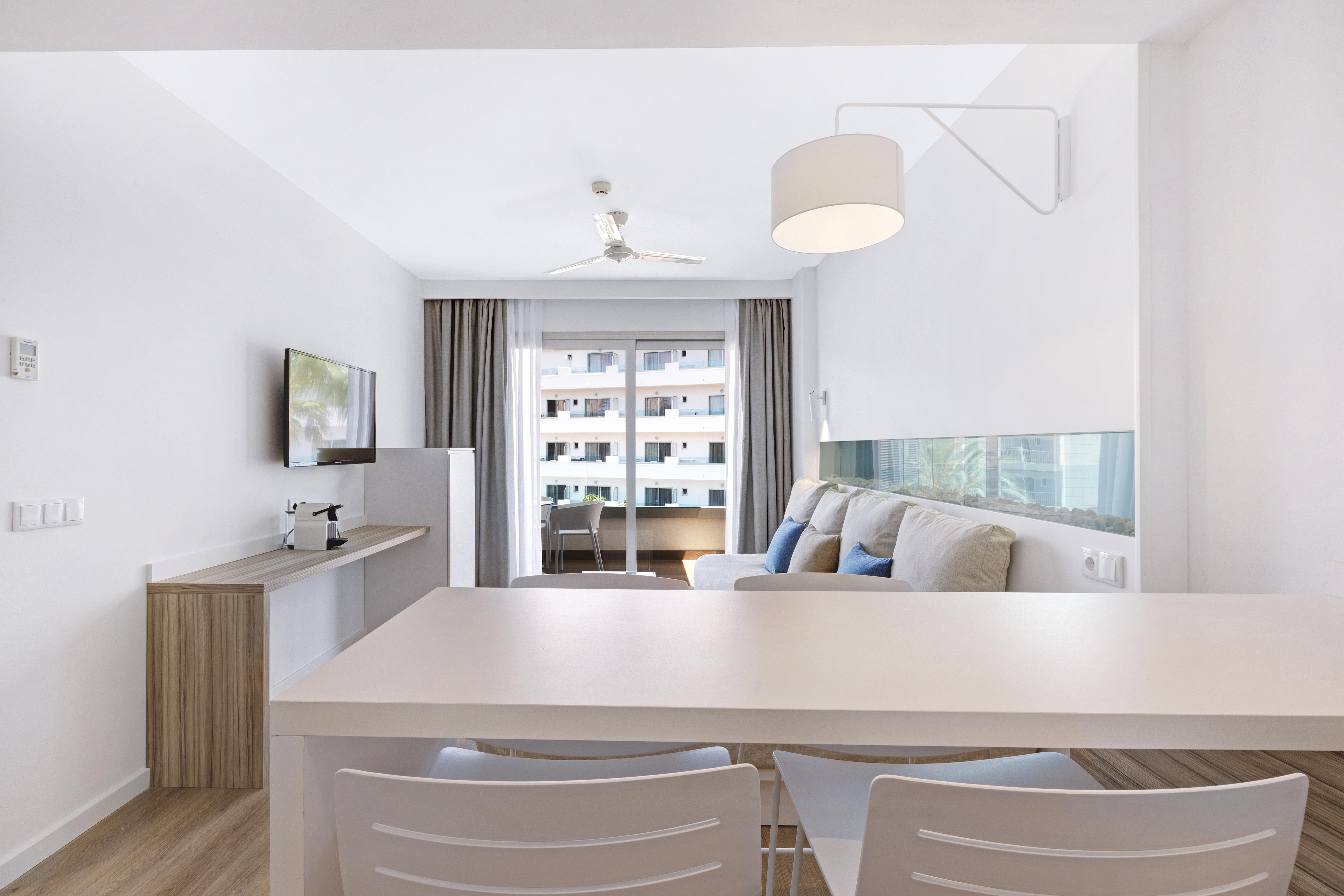 Hotel Metropolitan Playa 3 Sup Плая де Палма Екстериор снимка